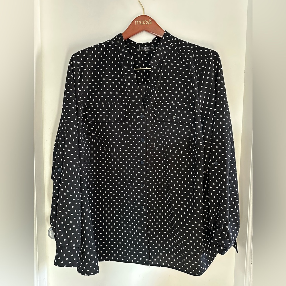 🌻 Elementz Black Polka Dot Button-Up Blouse 🌻
